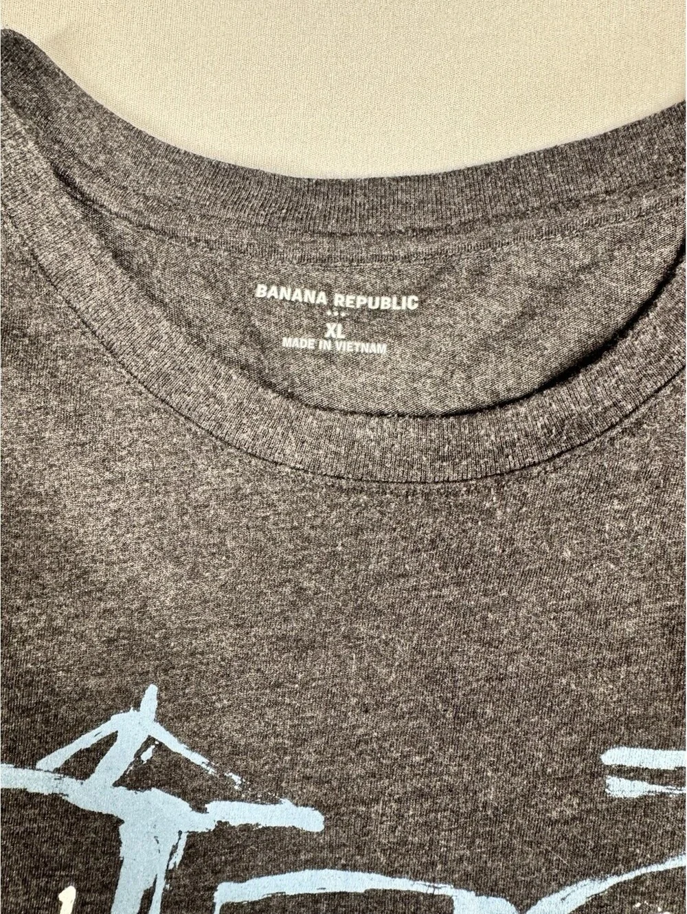 Banana Republic T Shirt Mens XL Short Sleeve Light Grey Crew Neck Drum Set